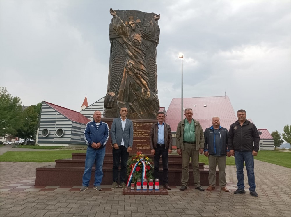 viber_slika_2022_08_28_18_26_43_.jpg viber_slika_2022_08_28_18_26_43_.jpg